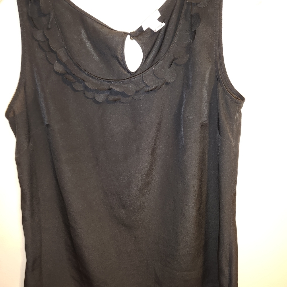 Merona Black Sleeveless Blouse with Scalloped Neckline